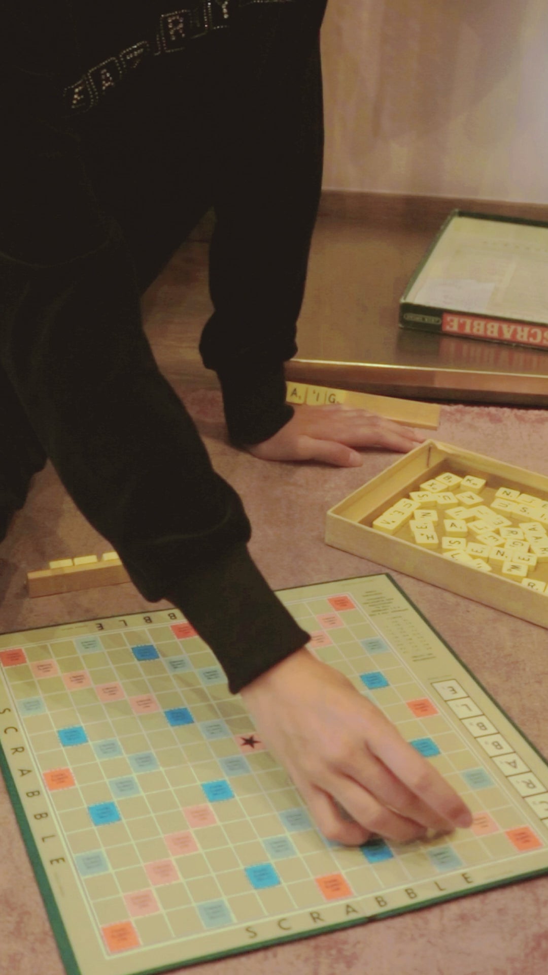 Eat Pray Shop Pull-over